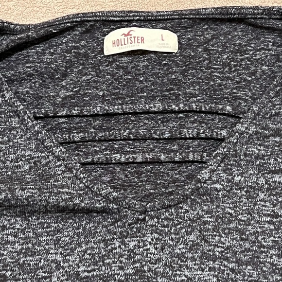 Hollister Grey Long Sleeve Top Sz Large - Picture 2 of 7